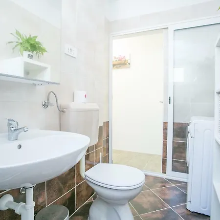 Apartman Modern Living In The Heart Of